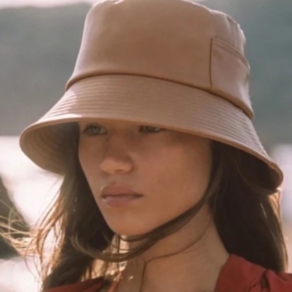 New Bucket Hat size L